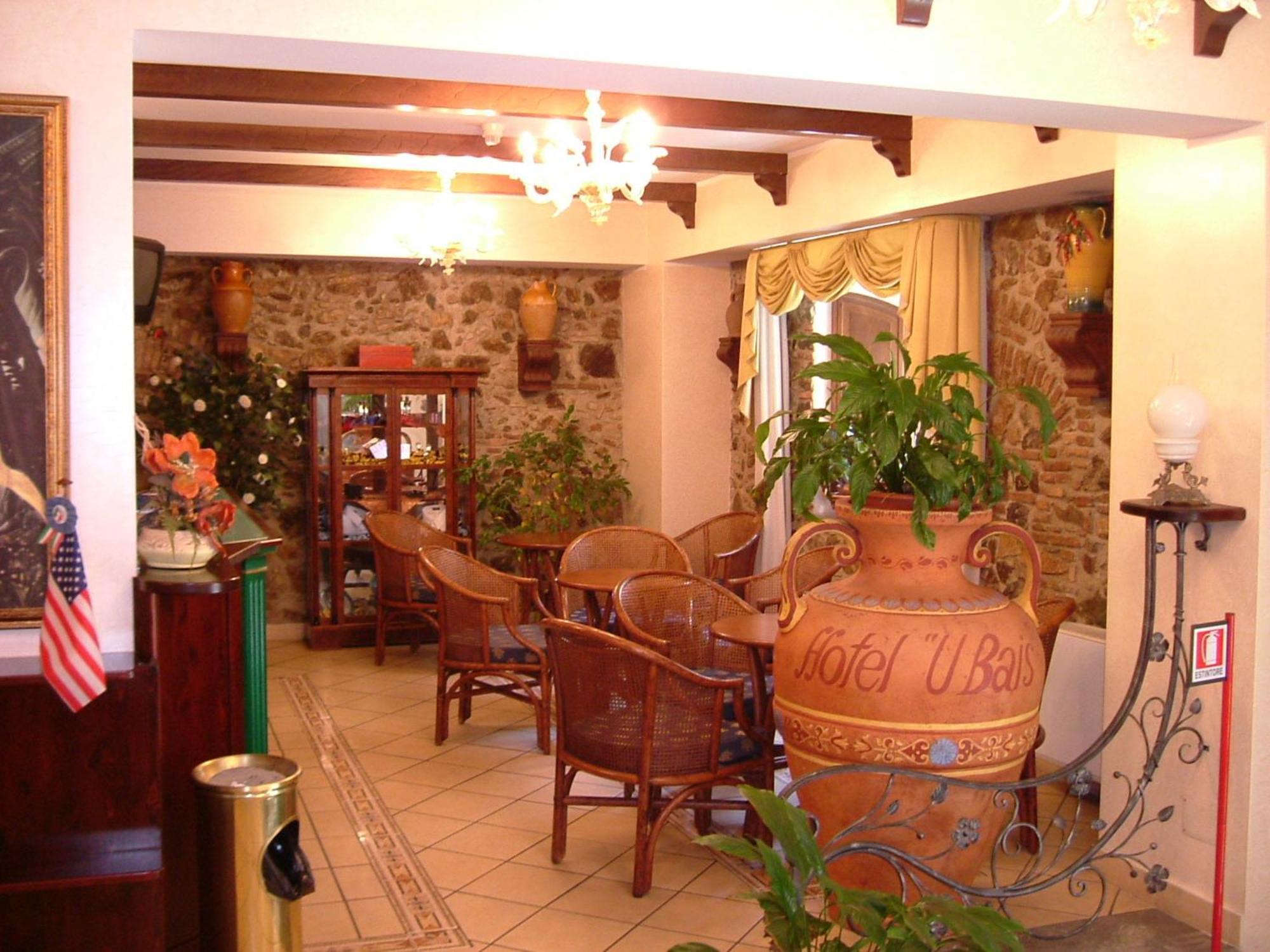 שילה Hotel U' Bais מראה חיצוני תמונה