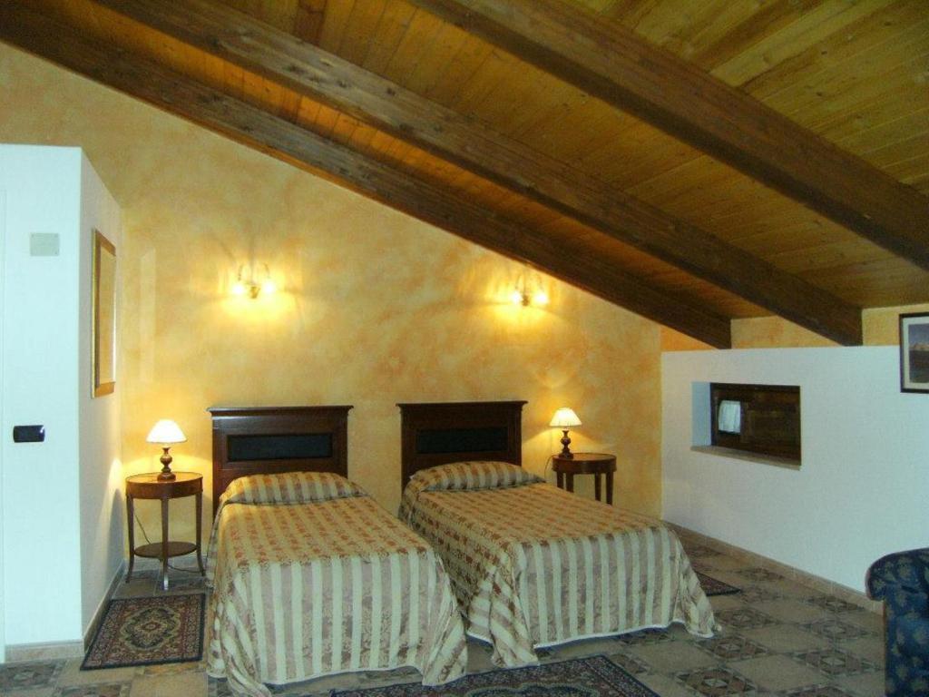 שילה Hotel U' Bais מראה חיצוני תמונה