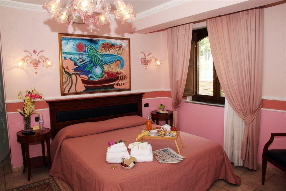 שילה Hotel U' Bais מראה חיצוני תמונה