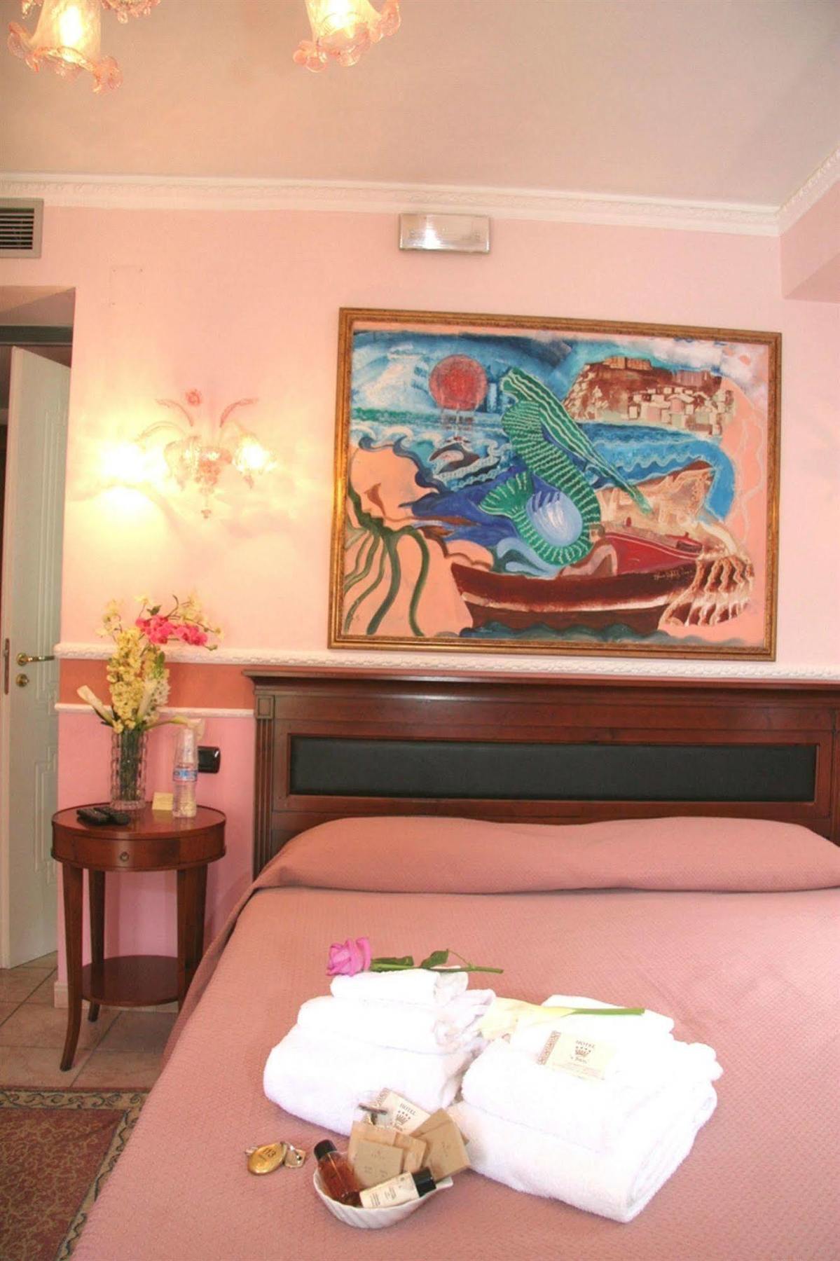 שילה Hotel U' Bais מראה חיצוני תמונה